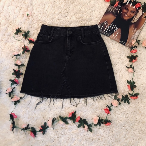 BDG Black Denim Skirt - Picture 4 of 5